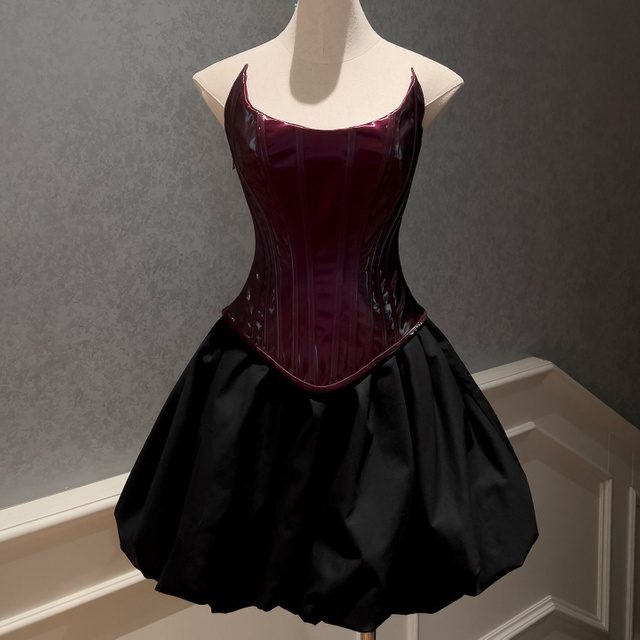 Liquid Metal Sheen Sexy Boned Strappy Corset Top: Sultry Bandeau Style for Elegant Vibe & Bold Appeal