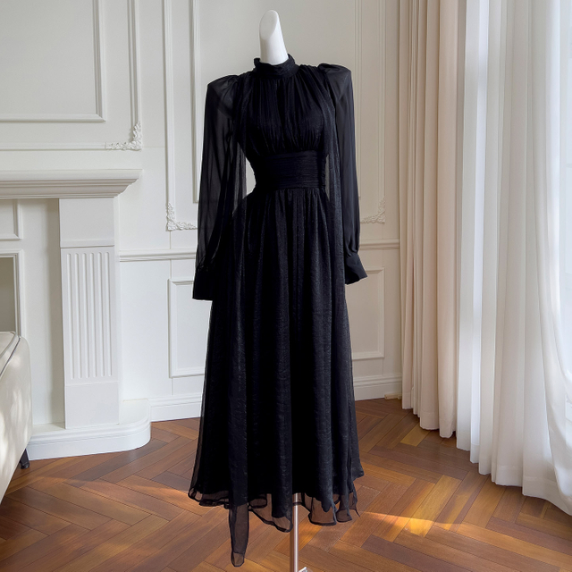 Yigelila 2026 Early Spring New Black Long Sleeve Dress, Slim Waist, Elegant Slim Fit Long Dress68117