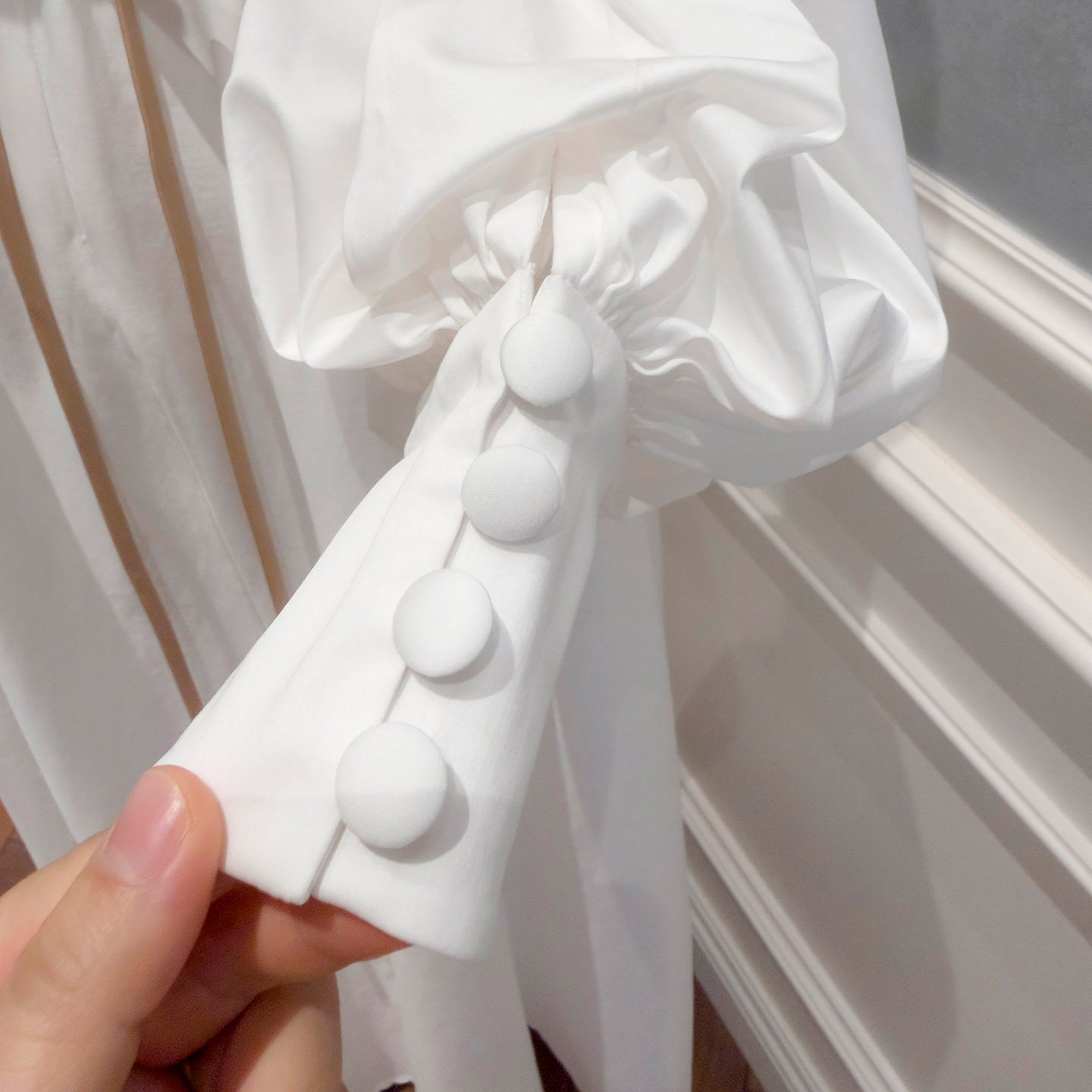 Elegant White Off-the-Shoulder Puff Sleeve Gown69613