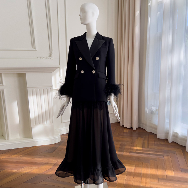 Autumn New Arrival: Black Blazer with Long Tulle Skirt