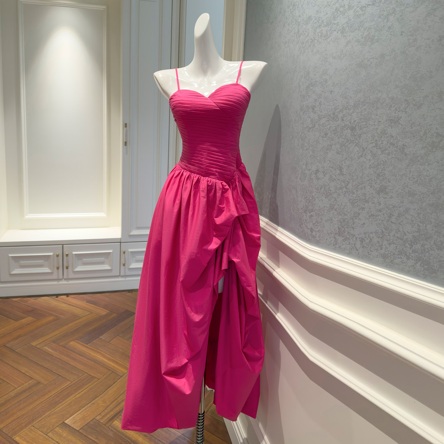 French Elegant Tulip Dress, Heart-shaped Tube Top Spaghetti Strap Dress, Irregular 3D Pleated Slim Long Dress69650