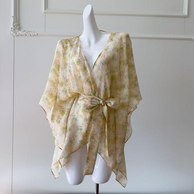 Sexy V-Neck Lace-Up Waist Batwing Sleeve Floral Shirt, Boho Vacation Style Elegant Cardigan Top71478