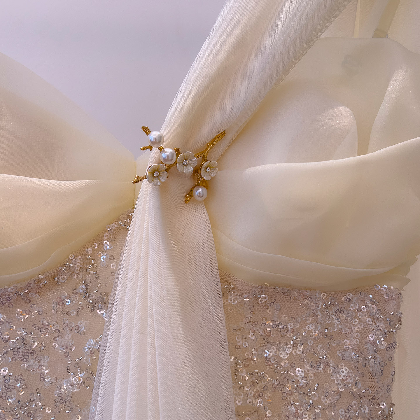 Champagne Sequin Mermaid Prom Dress69518