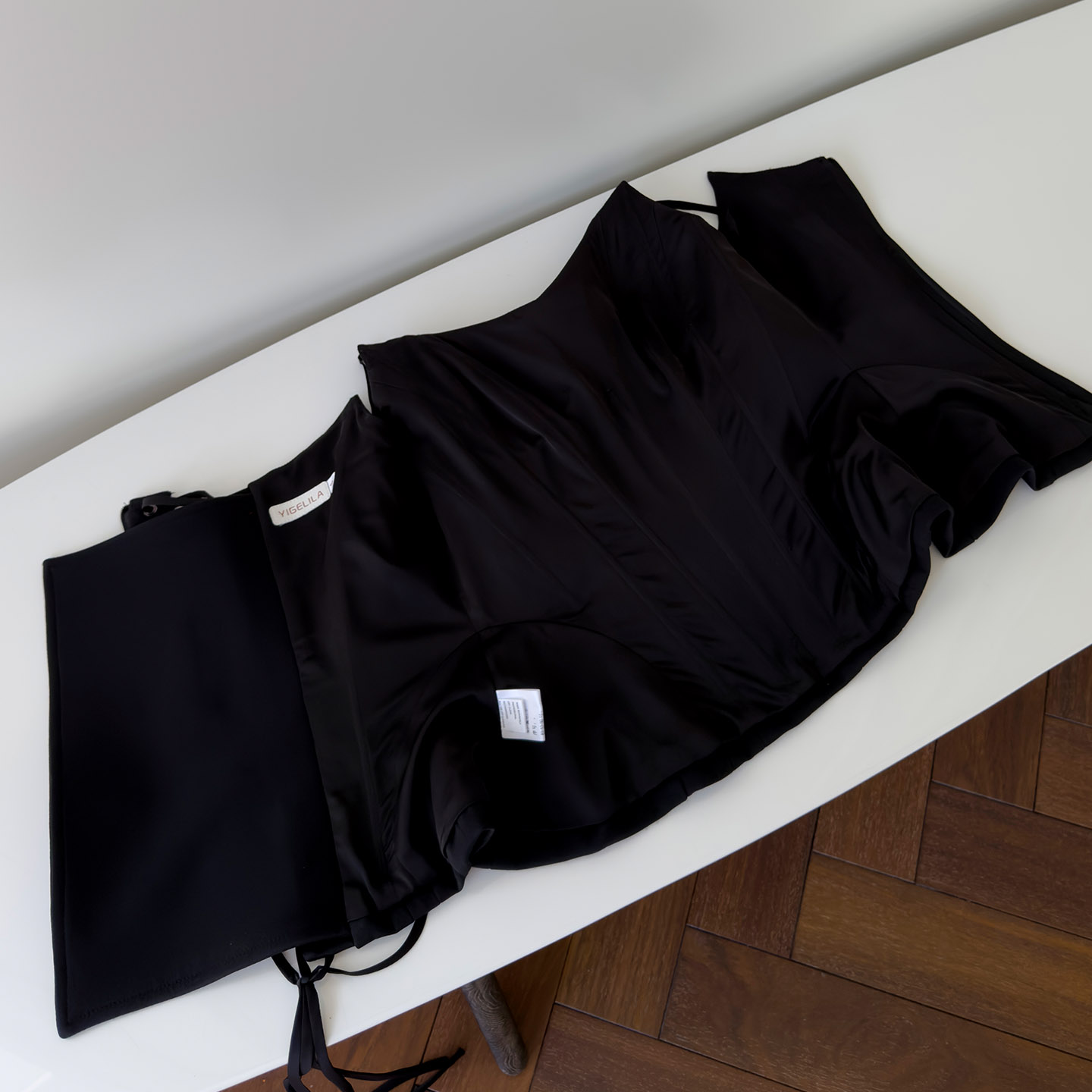 Boss Lady Style Black Waist-Cinching Corset Top71520