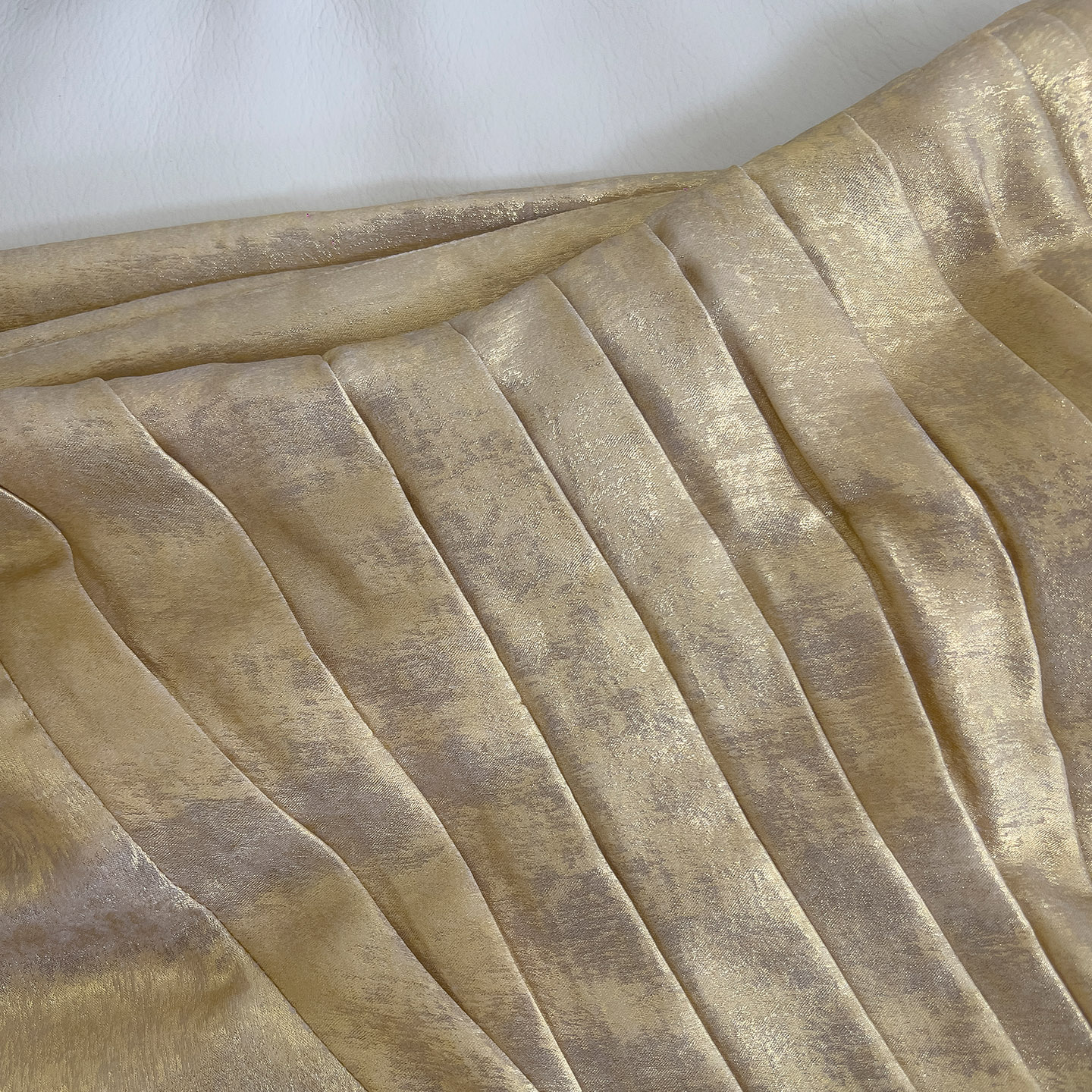 Yigelila 2026 Early Spring New Arrival Gold Spaghetti Strap Elegant Long Slim Fit Evening Dress69491