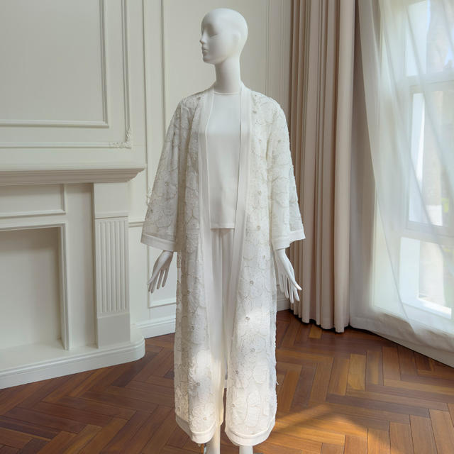 Soft and relaxed off-white three-piece set91638+51441+71526