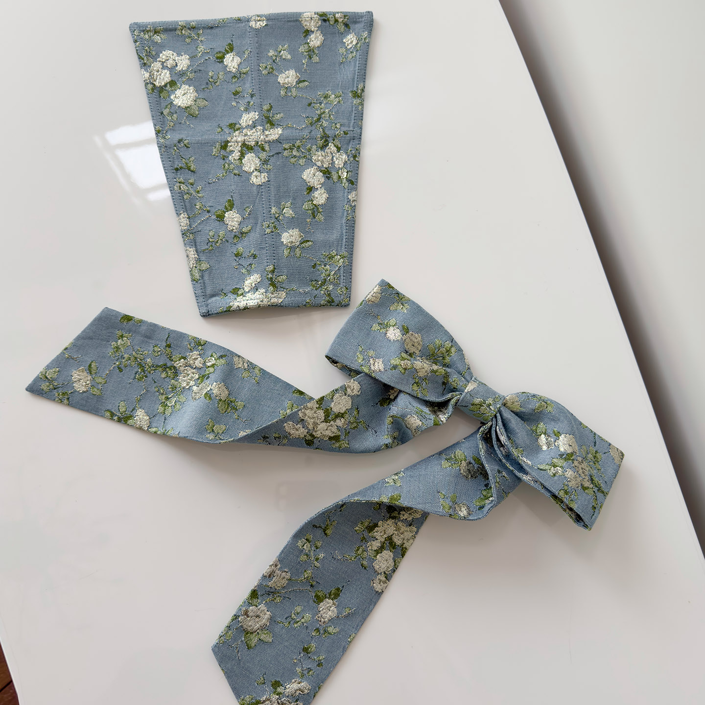 Blue Floral Strapless Ruched Waist Mini Dress69707