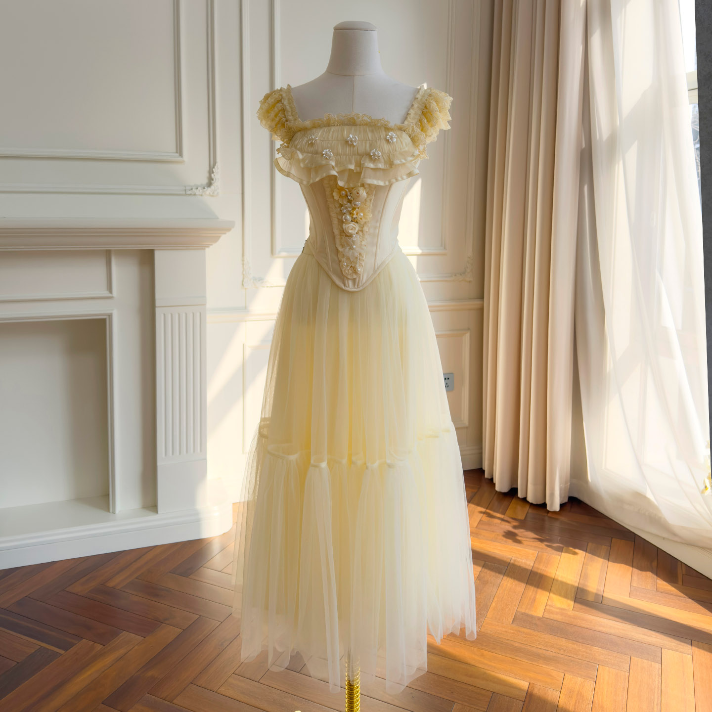 Butter Yellow Court Style Lace Corset 3-Piece Set71508+51424短51425长+Y484