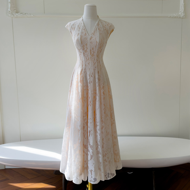 Gentle & Elegant Off-White Lace Dress69730