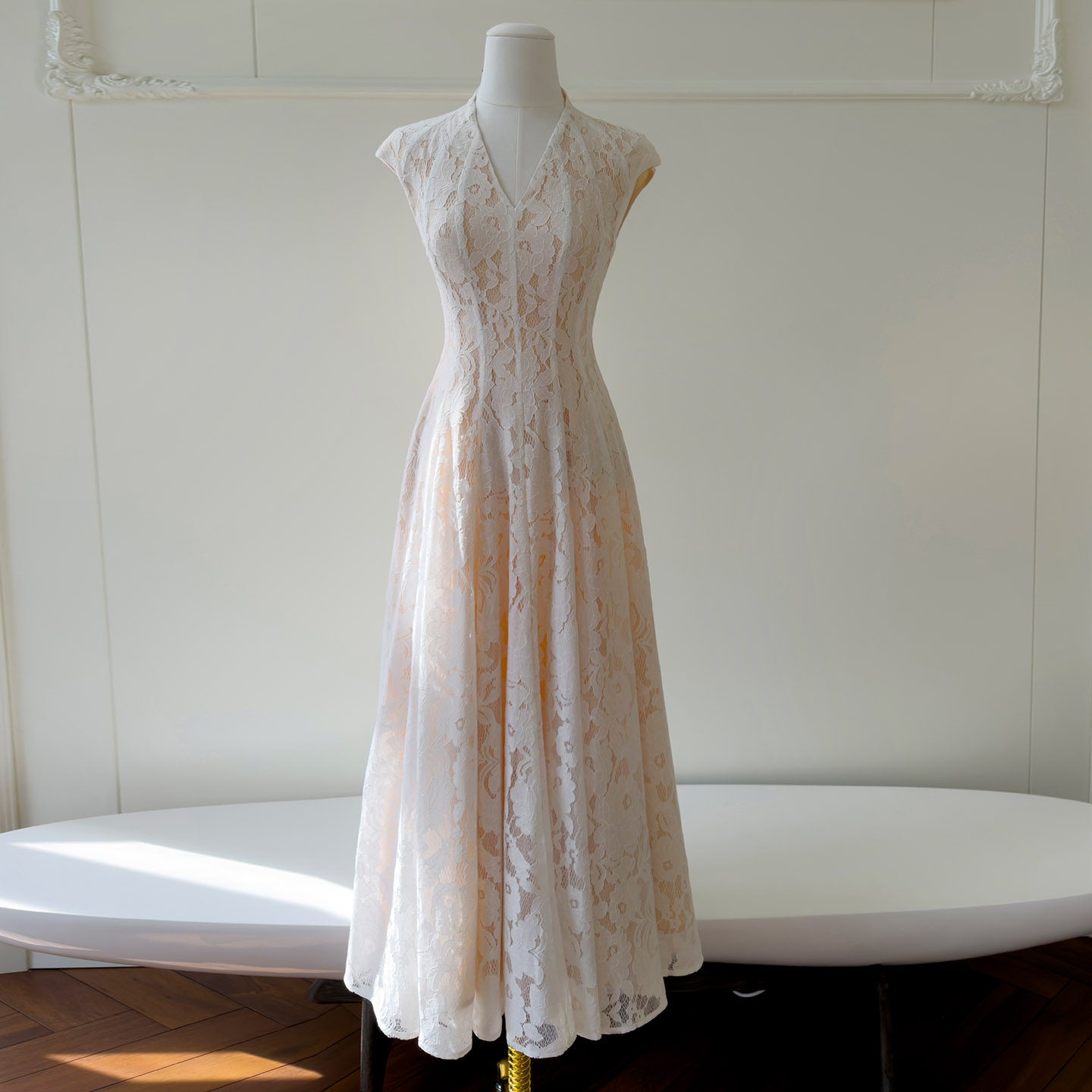 Gentle & Elegant Off-White Lace Dress69730