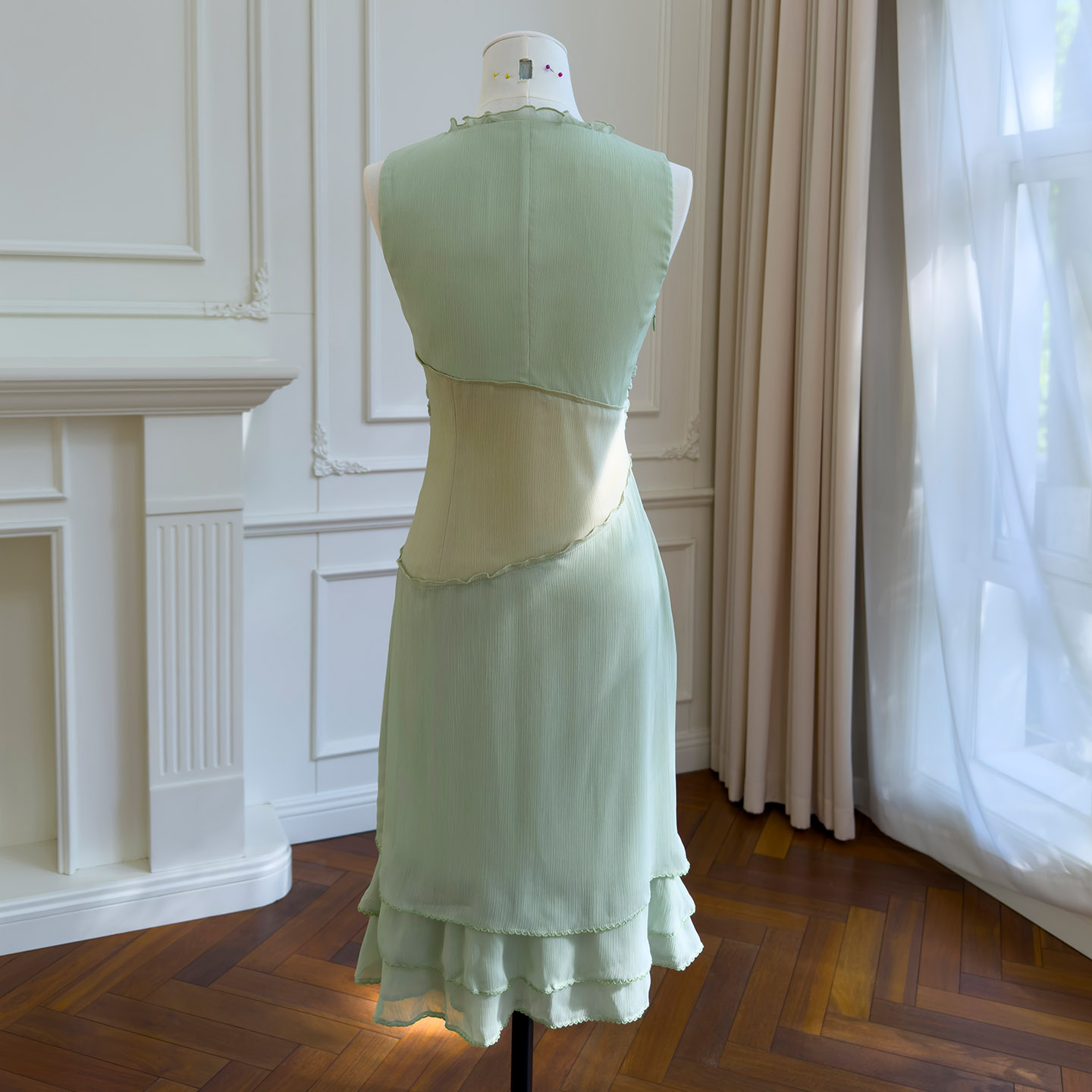 Light Mint Green Waist-Cinching Sleeveless Dress69767